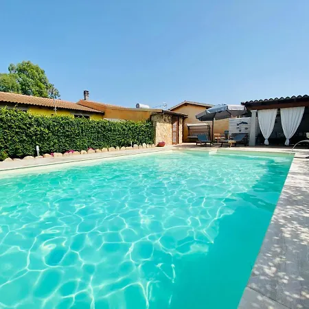 Todde Con Piscina Apartment