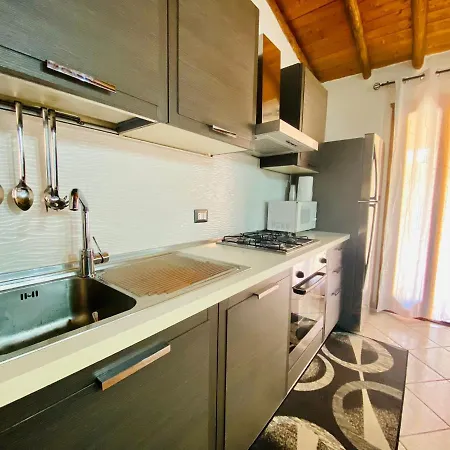 Apartament Todde Con Piscina San Teodoro (Sardinia)